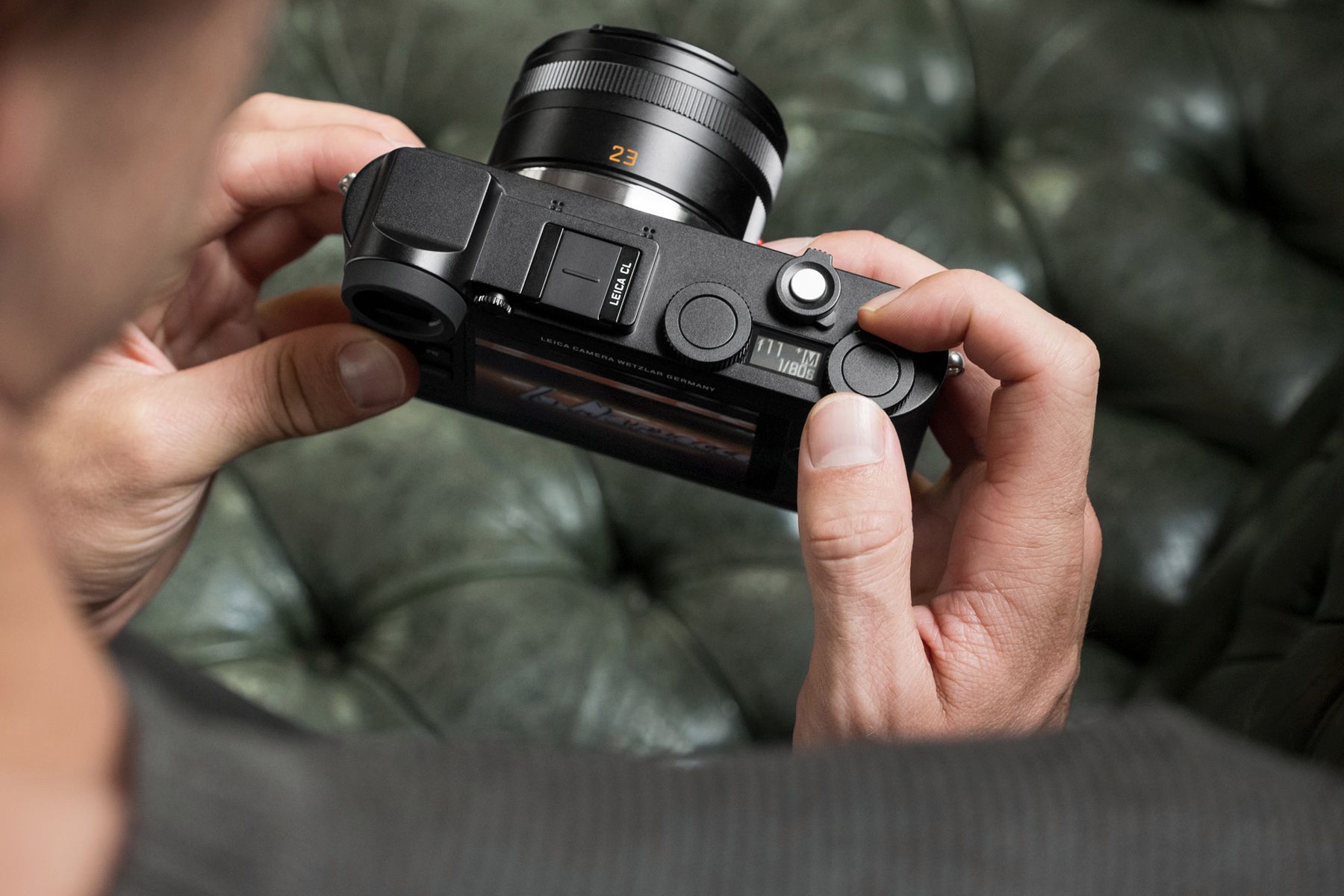 Leica CL - 24-megapikelowa matryca APS-C, rewelacyjny wizjer i tradycyjne sterowanie 3