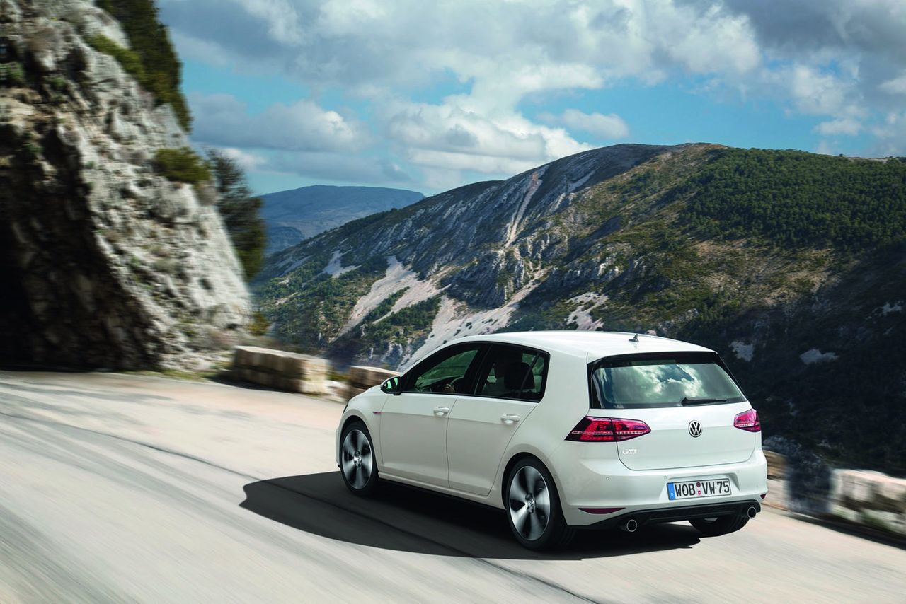 Volkswagen Golf VII GTI - efektowne zdjęcia rasowego hot-hatcha [galeria]