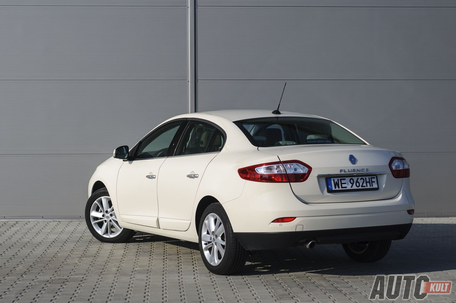 Opel Astra Sedan vs. Renault Fluence vs. Škoda Octavia vs. Toyota Corolla - galeria testowa 19