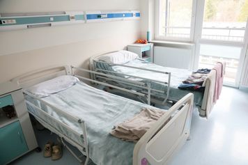 Koniec chaosu w kolejkach do szpitali? NFZ uruchamia nowy system