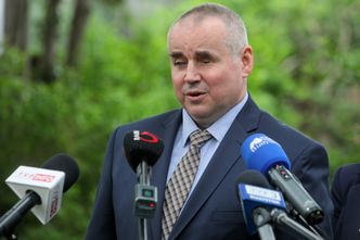 Sklep odmówił ministrowi sprzedaży telefonu na raty. Bo nie widzi