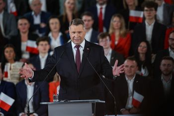 "Pusty łbie". Czarnek krzyczał ws. Tuska