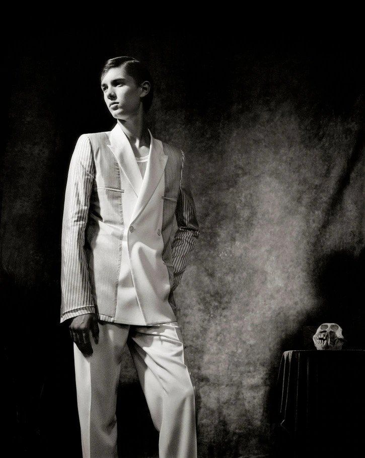 Dom mody Dior wyda album fotograficzny. Będzie pełny przepięknych zdjęć 3