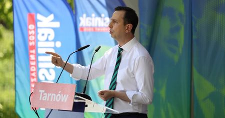 Poważne oskarżenia Władysława Kosiniaka-Kamysza. Mówi o kupowaniu sondaży