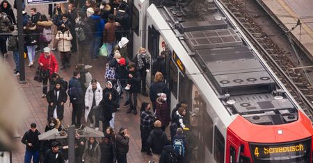 Niemcy chcą powtórzyć sukces. Jeden bilet ma im pomóc w walce z inflacją
