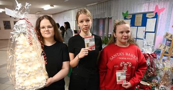 Kielce: Akcja pomocy dla Kasi. Uczniowie zorganizowali kiermasz