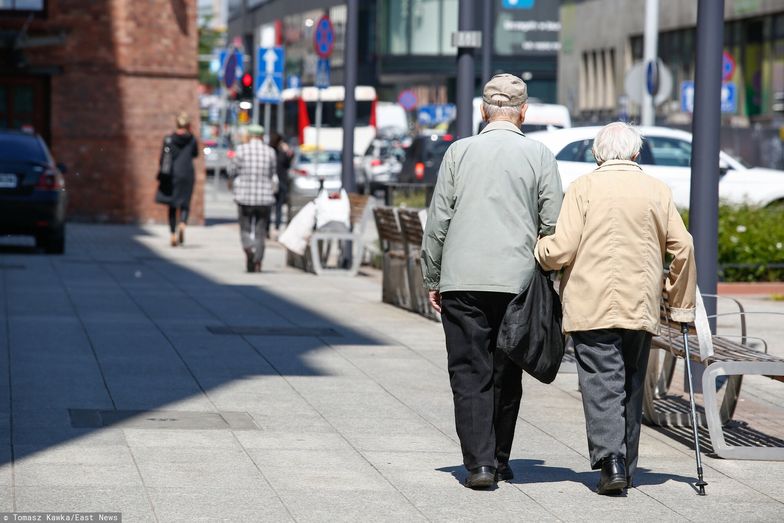 Minimalna emerytura. Seniorzy wskazali konkretną kwotę