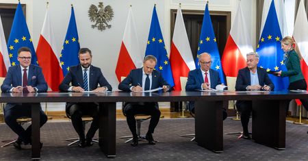 Kryterium dochodowe przy 800 plus? Polacy zabrali głos. Jest ciekawie