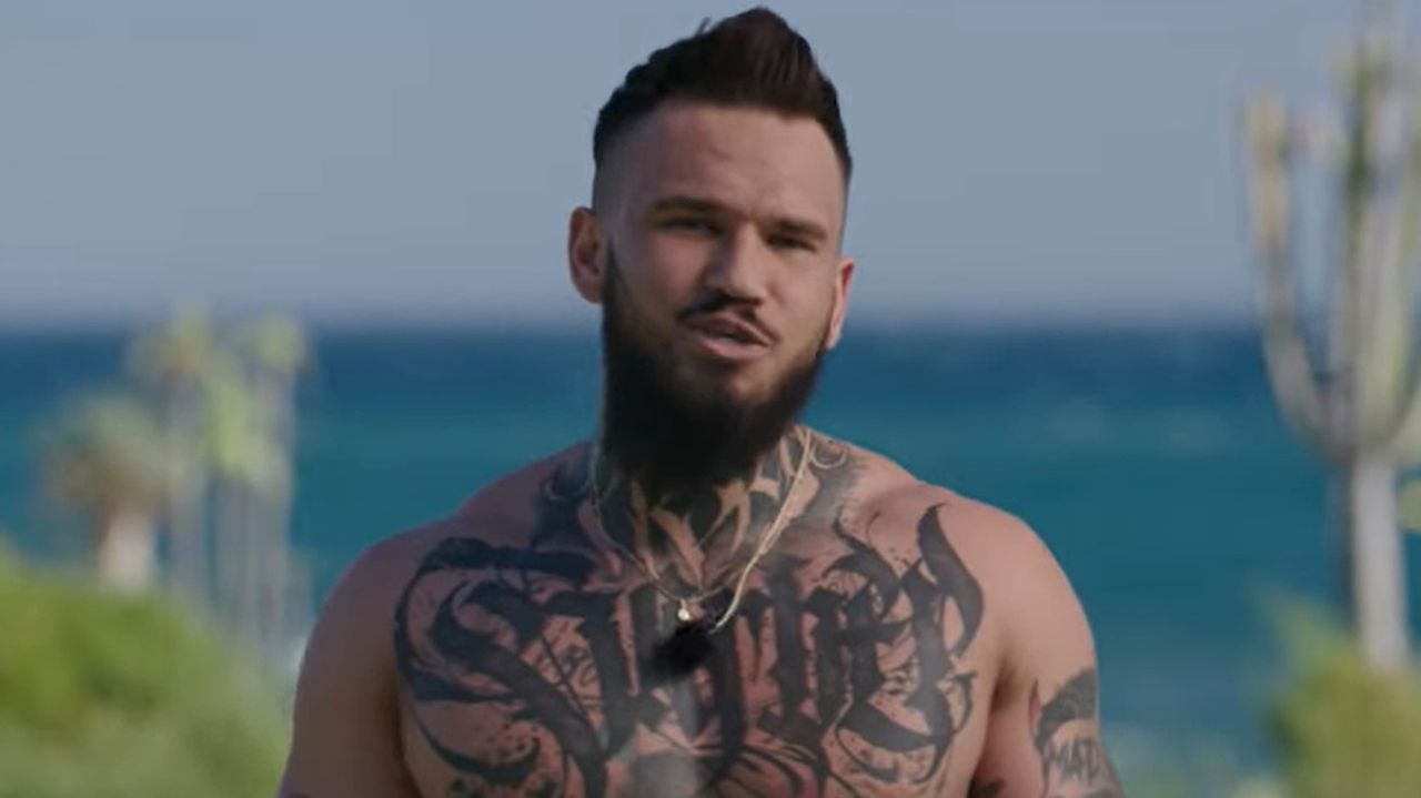 Bruno z "Love Island" zgolil brodę. W sieci szaleństwo