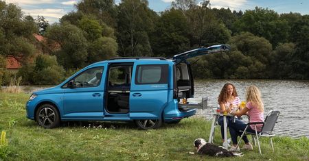 Volkswagen Caddy California pokazany. To idealne auto na wypad za miasto