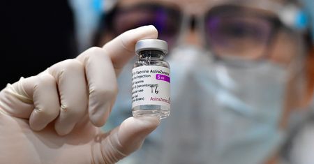 Polska idzie śladem innych krajów. Koniec ze szczepionką AstraZeneca