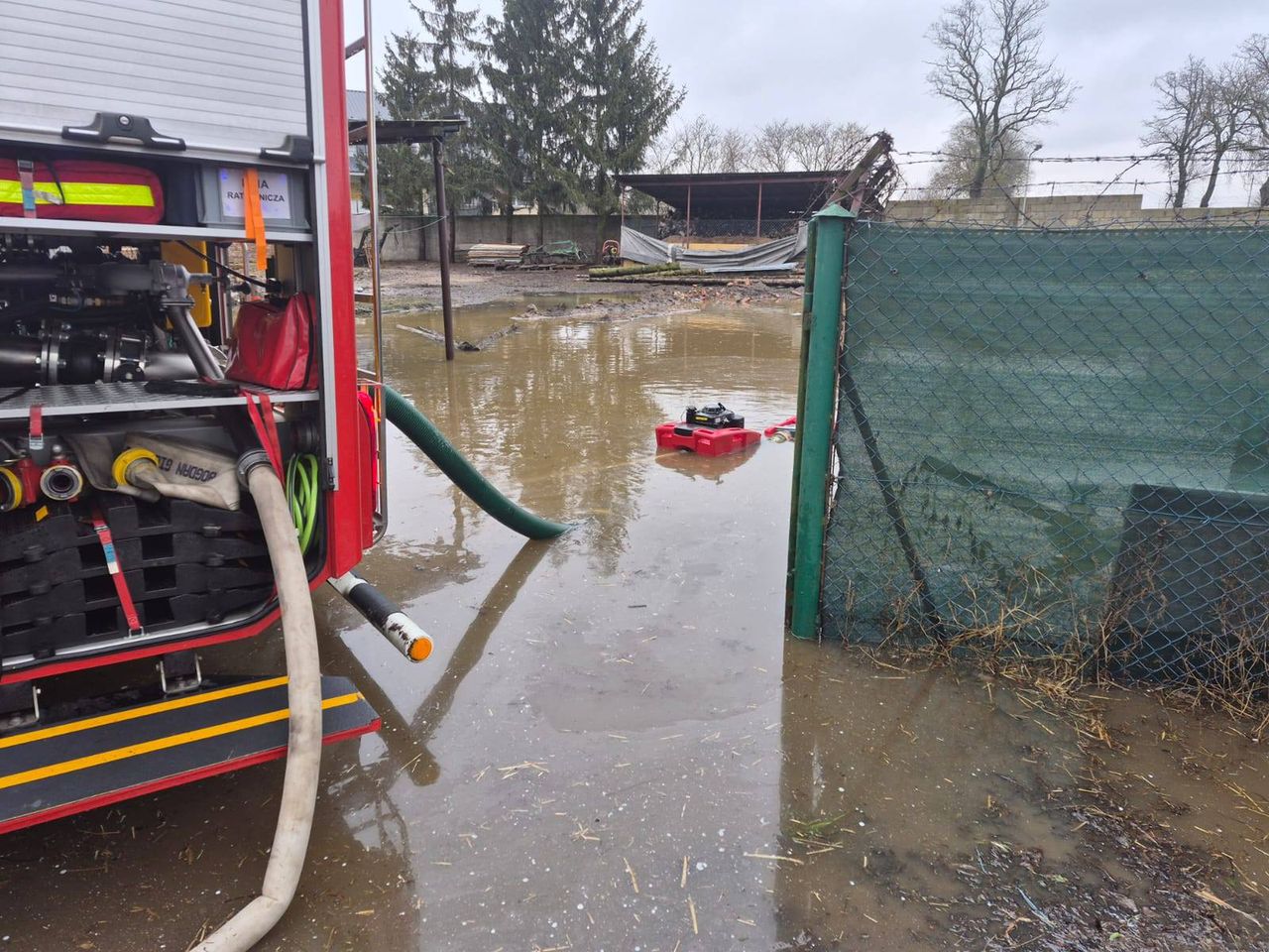 Roztopy zimowe w Powiecie Chodzieskim. 29 interwencji strażaków