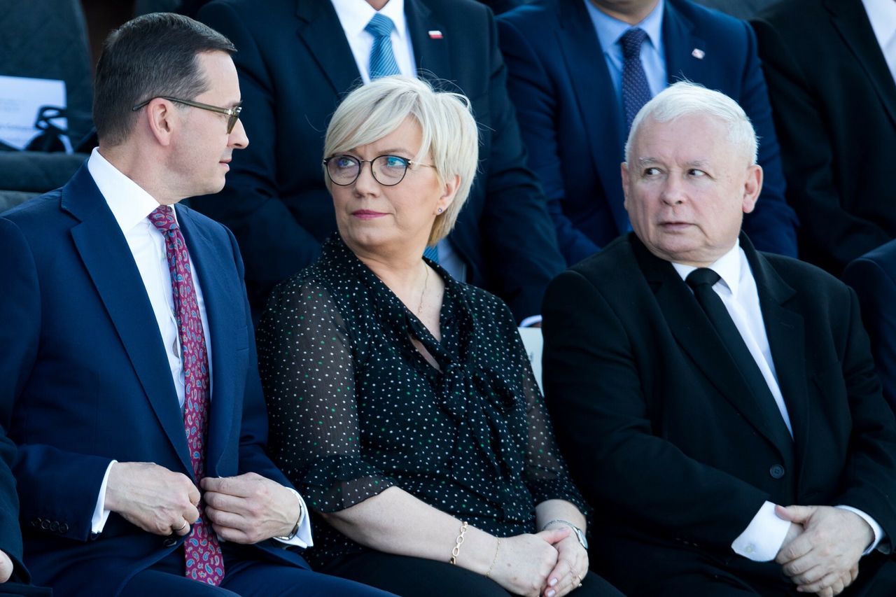 Rząd prowadzi z Brukselą niebezpieczną grę. Stracić możemy nie tylko ogromne pieniądze