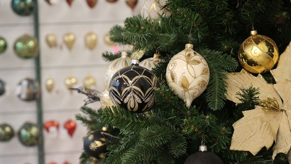 12.11.2024 ZLOTORYJA ZAKLAD PRODUKCJI OZDOB CHOINKOWYCH VITBIS WZORY BOMBEK BOMBKA CHOINKA NA CHOINKE 
 GAZETA WROCLAWSKA
 GAZETA WROCLAWSKA PIOTR KRZYZANOWSKI/POLSKA PRESS GRUPA