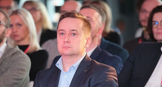 Zwolnienia w Nocowanie.pl. Branża turystyczna w tarapatach