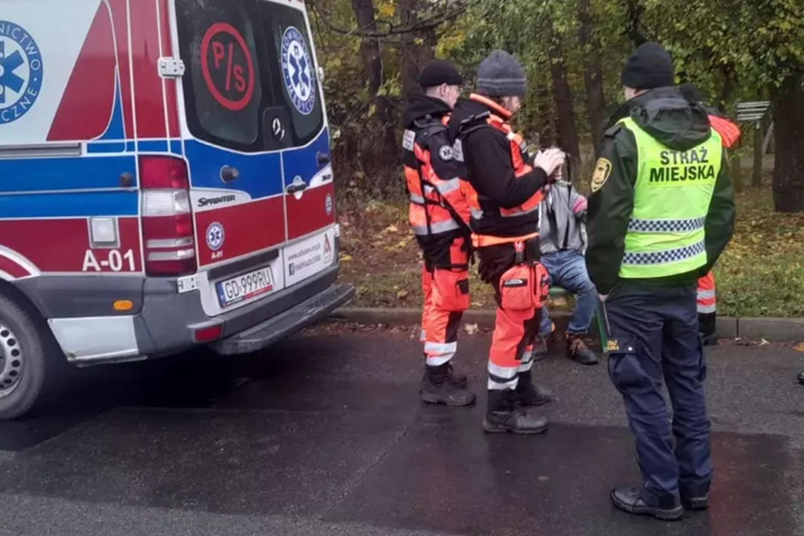 Skrajnie osłabiony senior w Gdańsku. Jej reakcja uratowała życie 71-latka