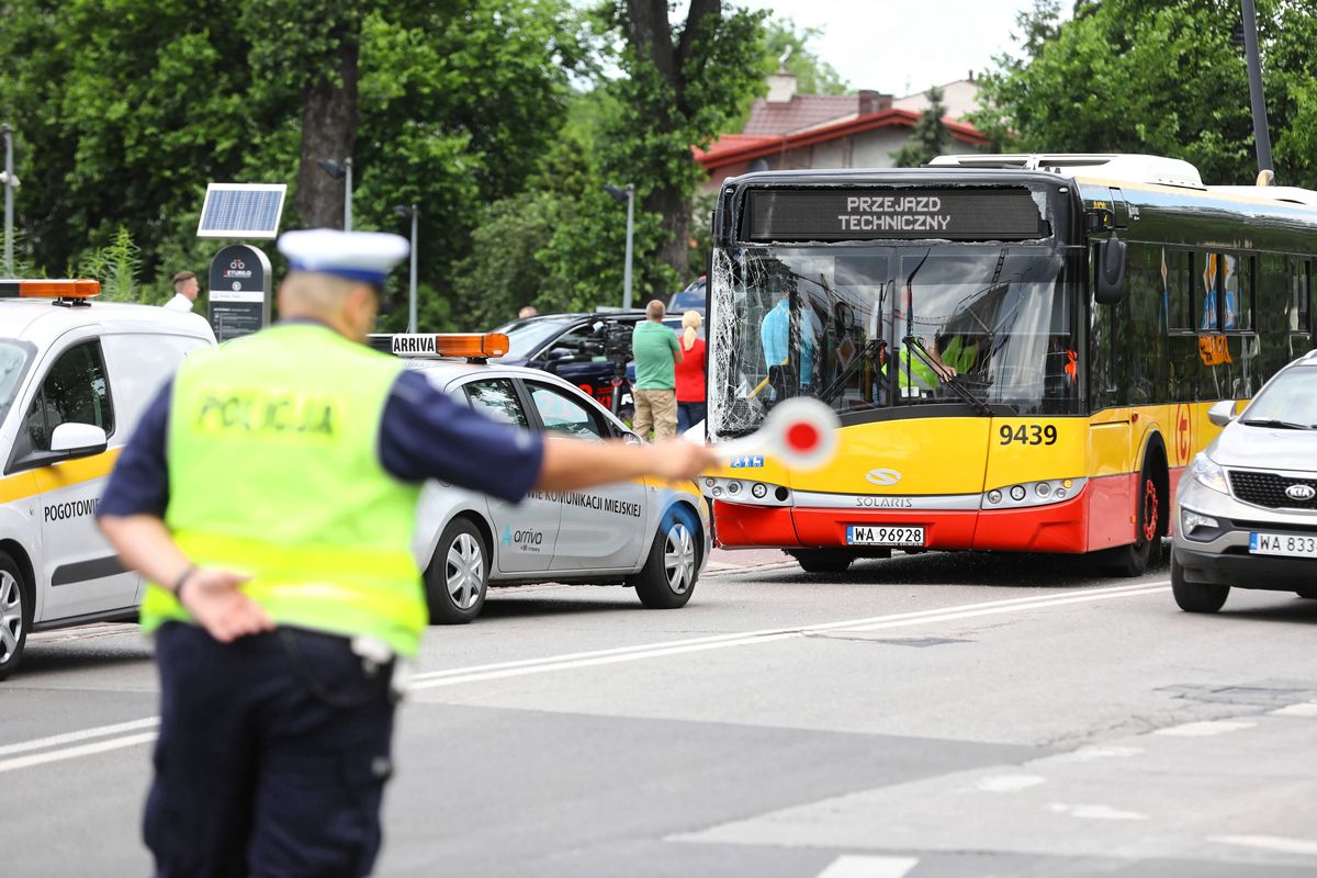 Wypadek na Bielanach. Są wyniki badań toksykologicznych kierowcy autobusu