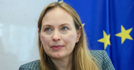 Zamiast "kredytu 0 proc." pieniądze dla powodzian? Minister jest za