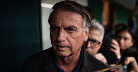 Jair Bolsonaro zatrzymany. Próbował uciec z aresztu domowego