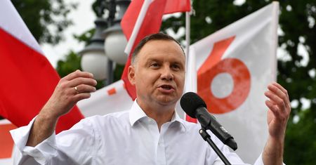 Najnowszy sondaż prezydencki. Czołówka niezmienna, szykuje się walka w drugiej turze