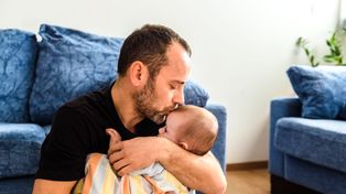 Urlop ojcowski 2026 i 9 tygodni tylko dla taty. Co warto wiedzieć?
