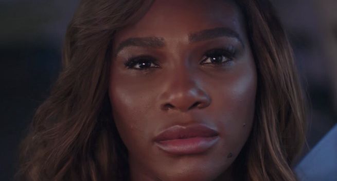 Ciąża i powrót na kort Sereny Williams w nowej reklamie Lincolna (wideo)