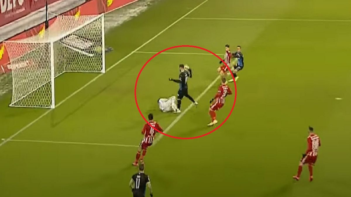 Elvir Koljić strzela skandalicznego gola