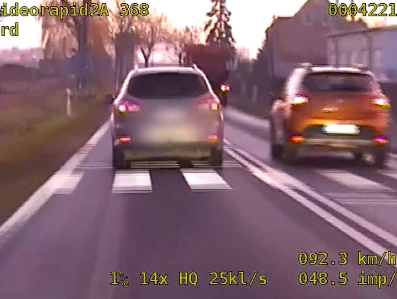 Dolnośląskie: Wyprzedzał na skrzyżowaniu i przejściu dla pieszych