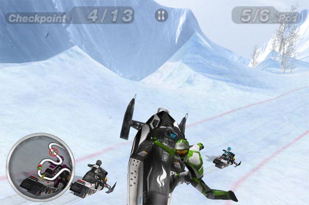 Aplikacja Dnia: Zimowe szaleństwo ze Snow Moto Racing 2