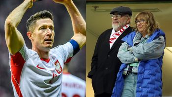 Mama Lewandowskiego też kibicowała na meczu Polska - Albania. Towarzyszył jej równie zaangażowany partner-rzeźbiarz (FOTO)