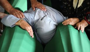 "Grabarki". Nie da się przygotować na widok masowego grobu
