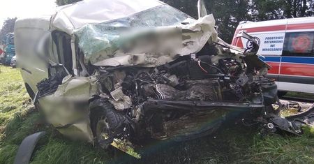 Poważny wypadek pod Miliczem. Lądował helikopter LPR