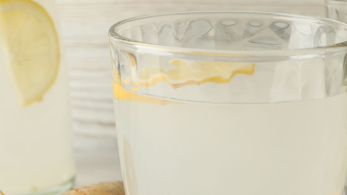 Woda imbirowa jeszcze lepsza niż słynna woda z cytryną