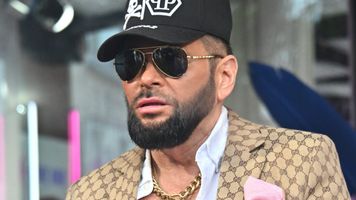 Krzysztof Rutkowski ma kasy jak lodu. Broni swojego złota. "Komuś przeszkadza Rolex?"