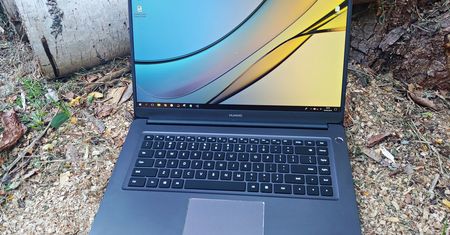 Test Huawei MateBook D. Obudowa i matryca na piątkę z plusem