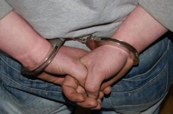 Katowice: 21-letni wnuk znęcał się nad babcią i nieletnią siostrą