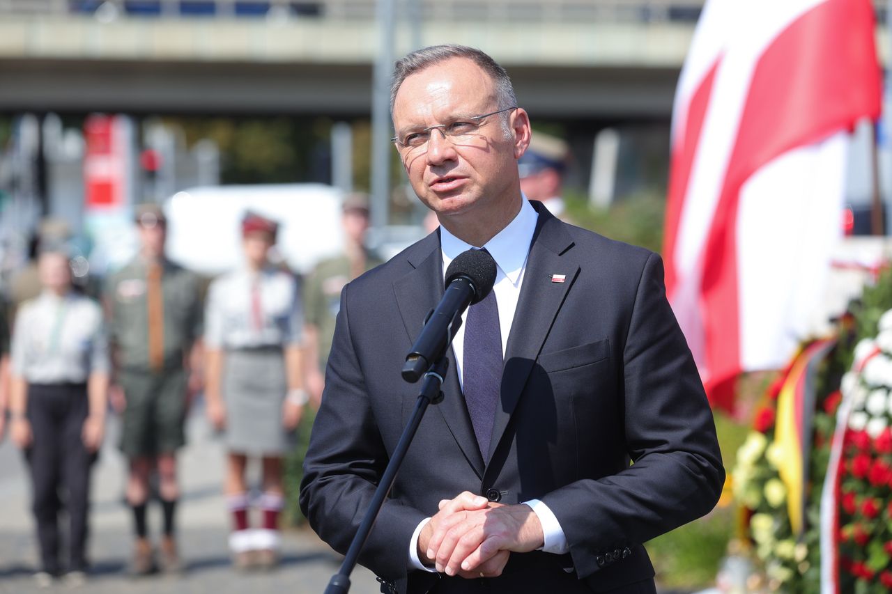 Protest w obronie mediów przyniósł skutek. Prezydent podpisał ustawę