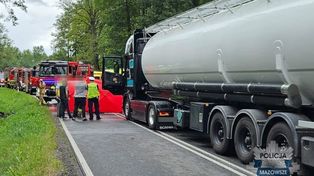 Opaleniec: Cztery osoby zginęły po zderzeniu auta osobowego i cysterny