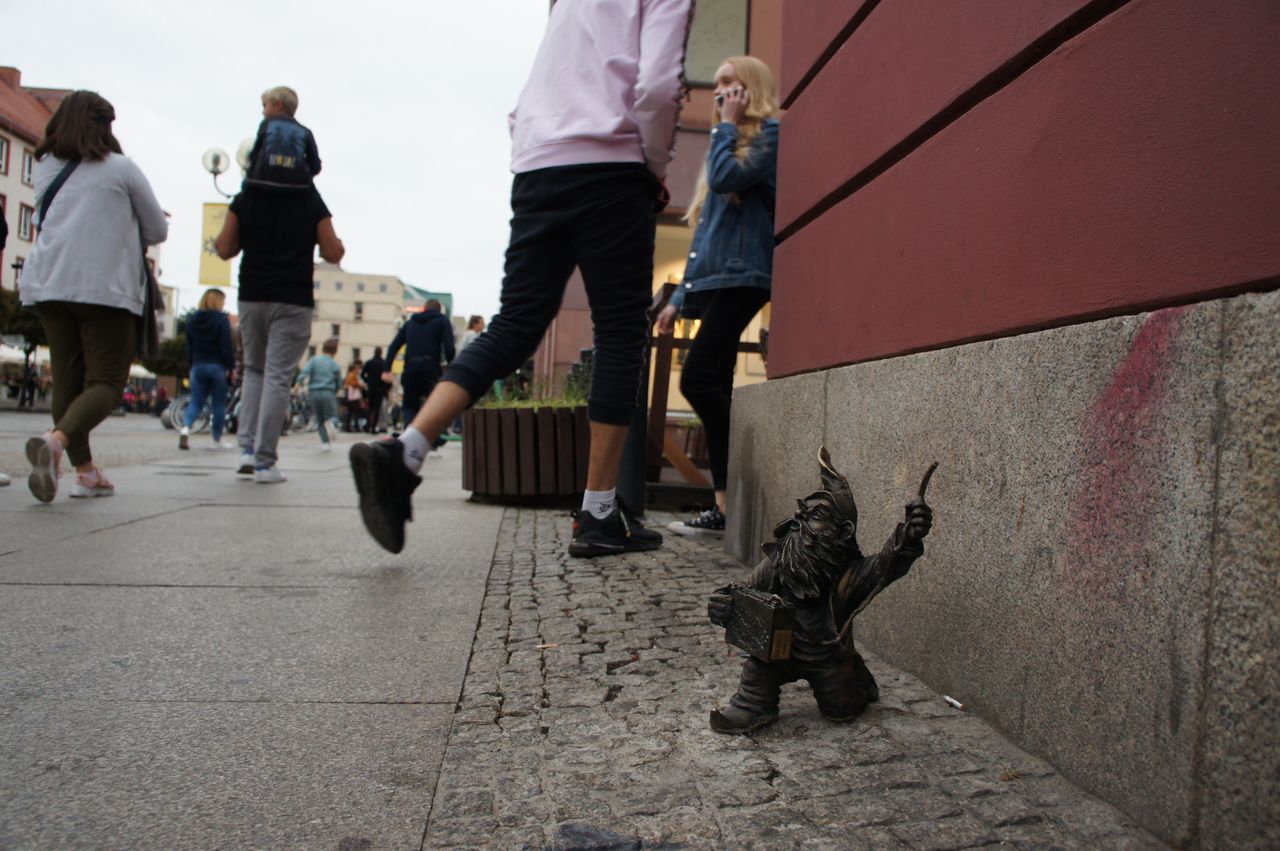 W środę rano stolica Dolnego Śląska znów uplasowała się na pierwszym miejscu rankingu miast, w których odnotowano najwyższy stopień zanieczyszczenia na świecie 