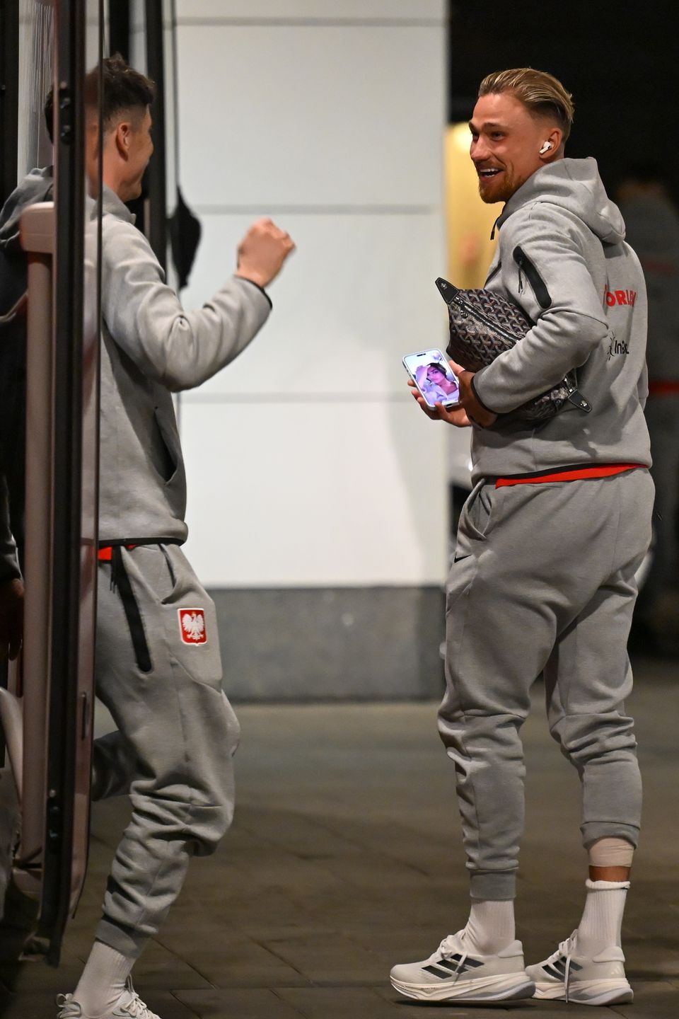 Piłkarze po meczu z Litwą