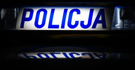 Słupsk: 20-latek wjechał w grupę pieszych. Jedna osoba nie żyje, pięć zostało rannych