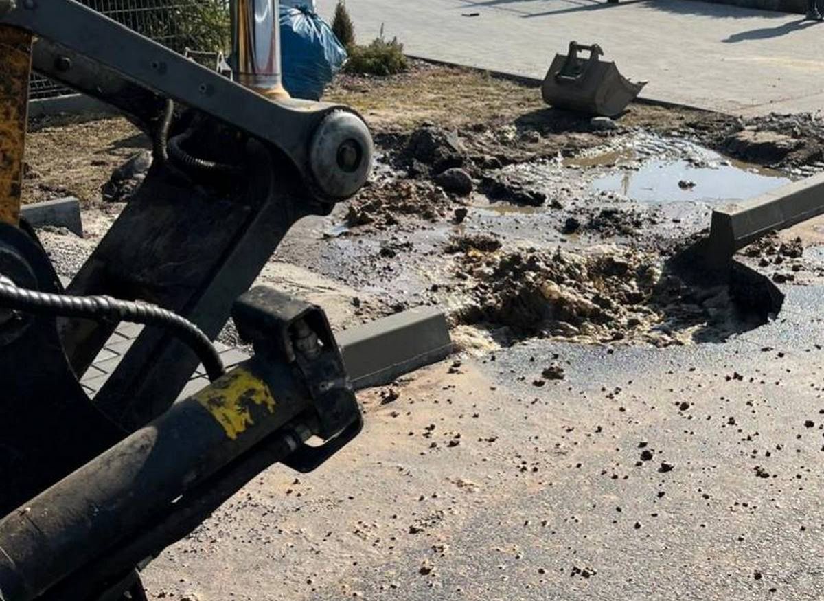 Awaria gazociągu w Kłoczewie. Droga przez pewien czas była zablokowana