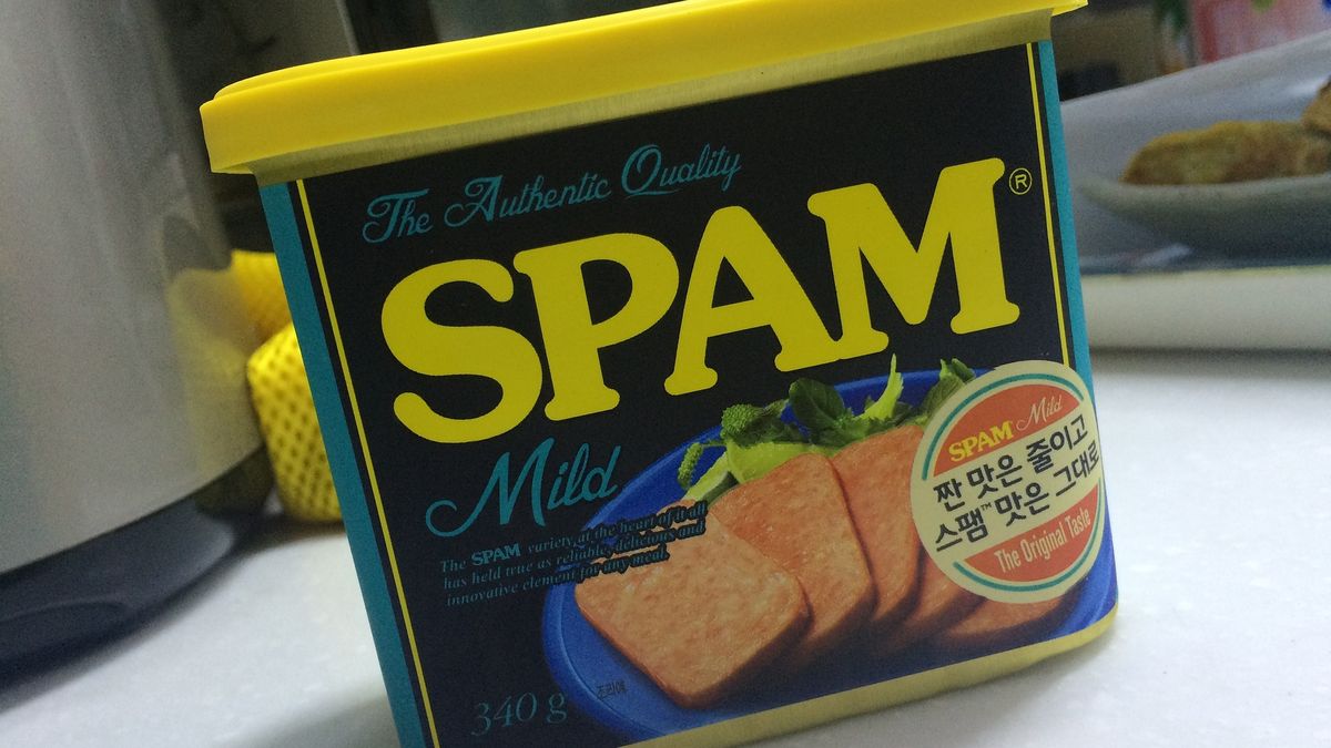 Spam w Google Docs (fot. tesatool0, Pixabay)