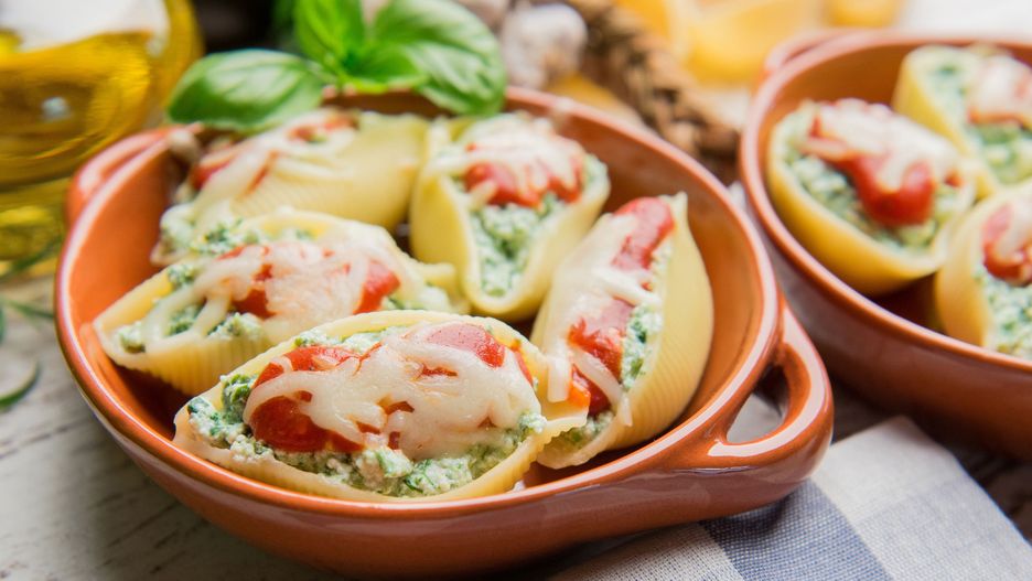 Makaron conchiglie z kurczakiem i serem pleśniowym