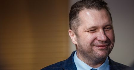 Awantura na spotkaniu z Czarnkiem. Jest komentarz rządu