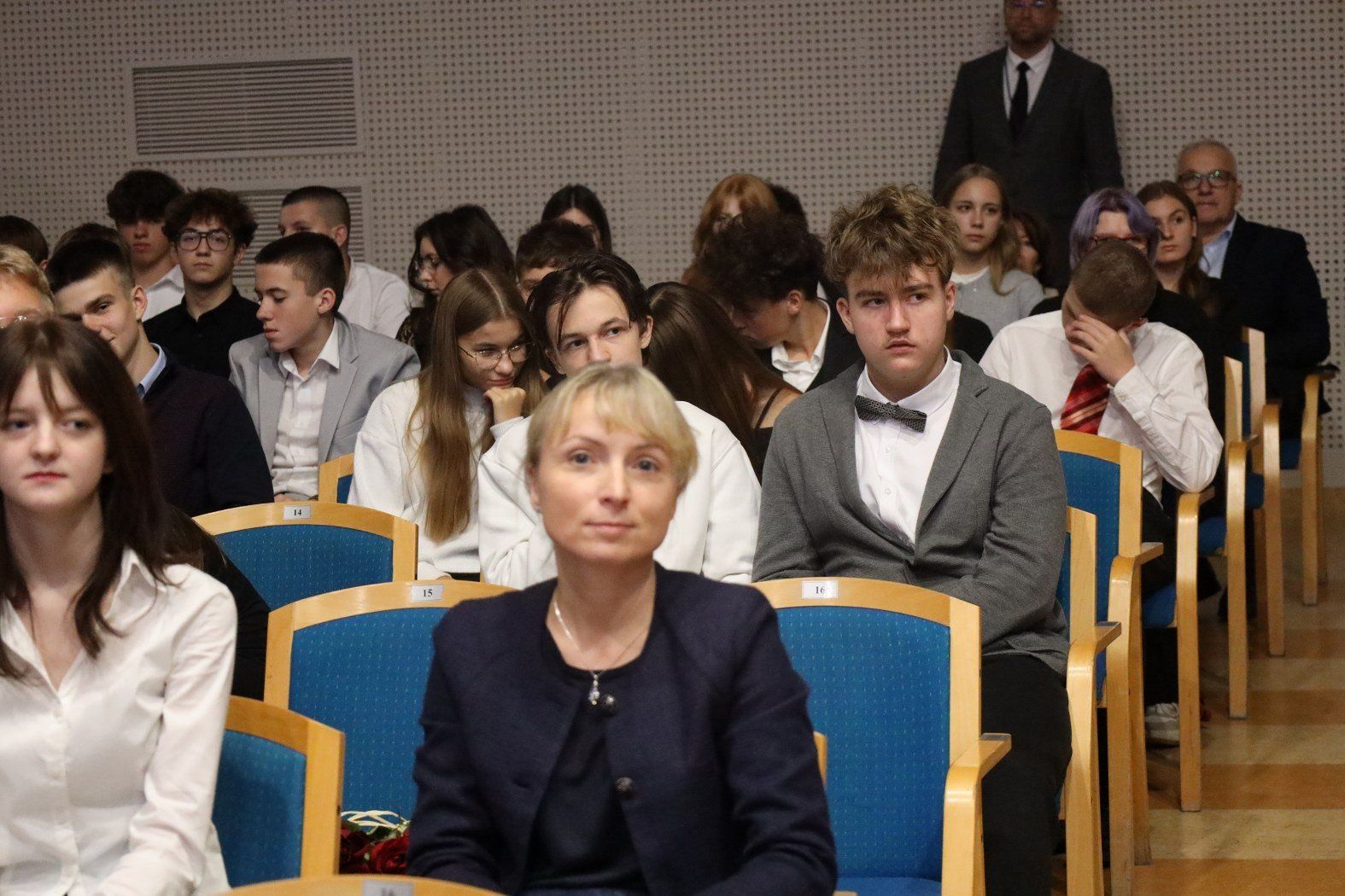 Dzień Edukacji Narodowej w I LO. Chrobrzaki dziękowali nauczycielom