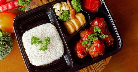 Jak wybrać catering dopasowany do twojego dnia?