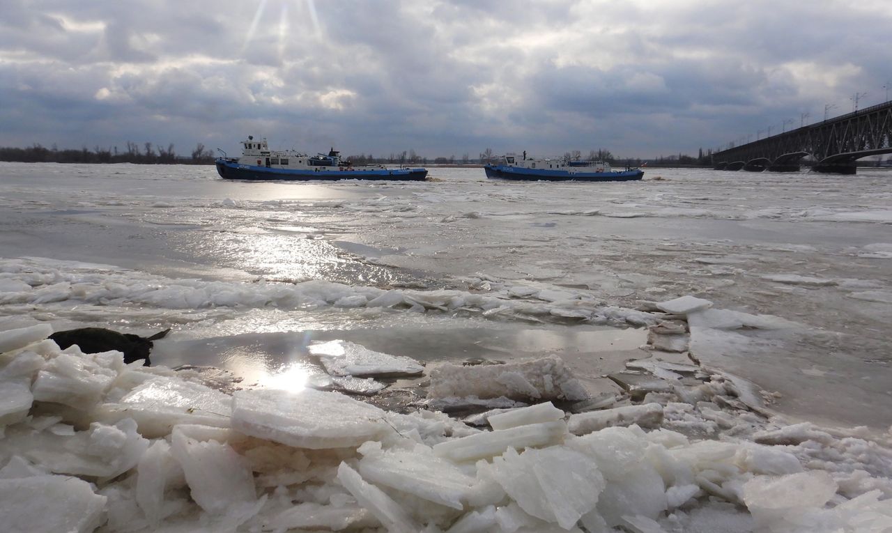 Mazowieckie. Dwa dni alarmu hydrologicznego. Stan wody może się znacząco podnieść z uwagi na roztopy