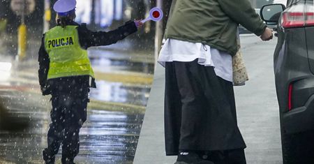 Pijany ksiądz prowadził samochód. Jest oświadczenie