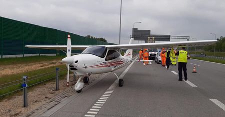 Awaryjne lądowanie awionetki na A1. Pilot podjął dramatyczną decyzję